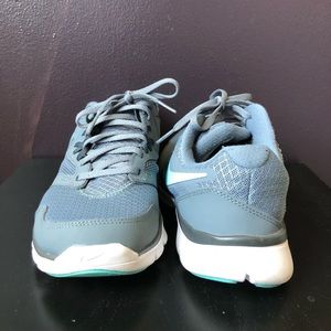 Nike Flex Experience RN 3 Sneakers, Size 7